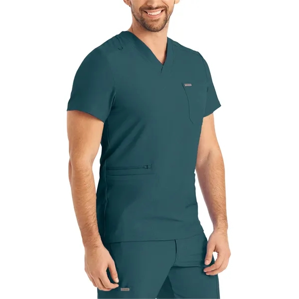 Landau - Forward - Men's Four-Pocket Back Yoke V-Neck Top - Landau - Forward - Men's Four-Pocket Back Yoke V-Neck Top - Image 3 of 25