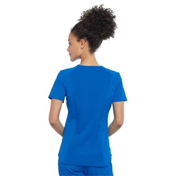 Infinity - Women's Left Chest Pocket Tuckable V-Neck Top - Infinity - Women's Left Chest Pocket Tuckable V-Neck Top - Image 10 of 15