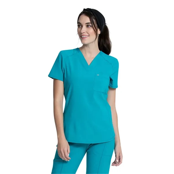 Infinity - Women's Left Chest Pocket Tuckable V-Neck Top - Infinity - Women's Left Chest Pocket Tuckable V-Neck Top - Image 13 of 15