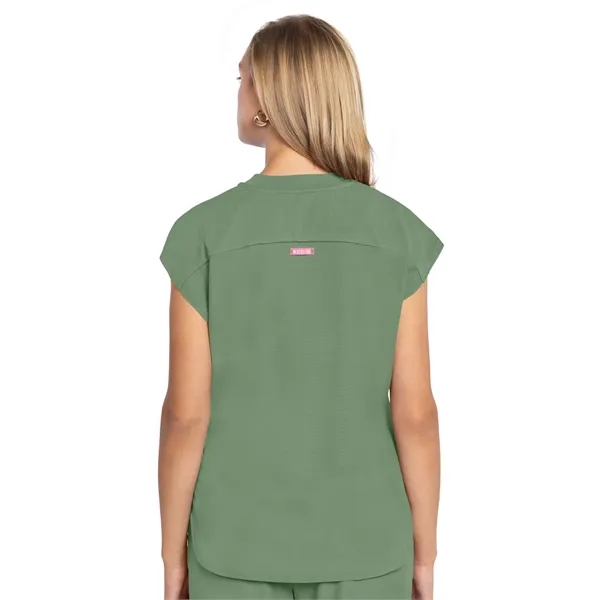 Med Couture - MC AMP - Women's 2-Pocket Tuckable Top - Med Couture - MC AMP - Women's 2-Pocket Tuckable Top - Image 1 of 29