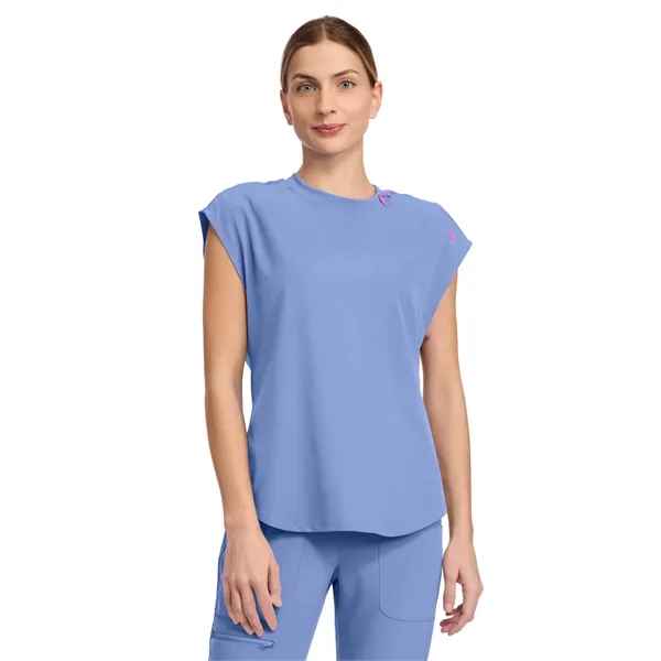 Med Couture - MC AMP - Women's 2-Pocket Tuckable Top - Med Couture - MC AMP - Women's 2-Pocket Tuckable Top - Image 7 of 29