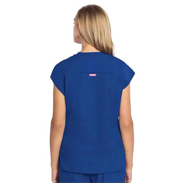 Med Couture - MC AMP - Women's 2-Pocket Tuckable Top - Med Couture - MC AMP - Women's 2-Pocket Tuckable Top - Image 20 of 29