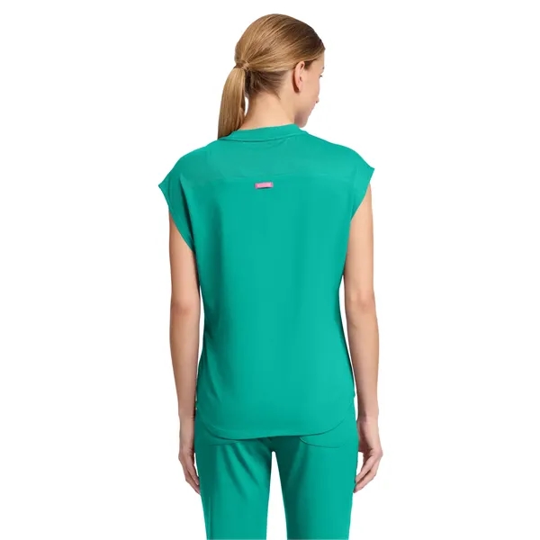 Med Couture - MC AMP - Women's 2-Pocket Tuckable Top - Med Couture - MC AMP - Women's 2-Pocket Tuckable Top - Image 24 of 29
