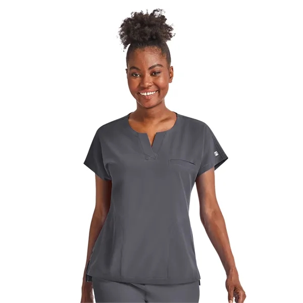 Maevn - Matrix Impulse - Women's Three-Pocket Notched Nec... - Maevn - Matrix Impulse - Women's Three-Pocket Notched Nec... - Image 5 of 9
