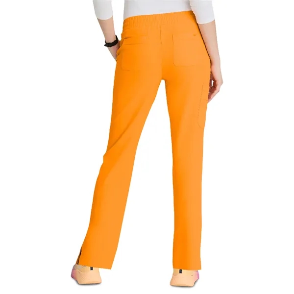 Skechers - Women's Six-Pocket Tapered Leg Gamma Scrub Pant - Skechers - Women's Six-Pocket Tapered Leg Gamma Scrub Pant - Image 4 of 26