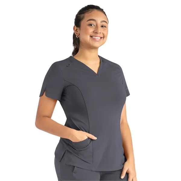 Maevn - Focus - Women's Two-Pocket Tulip-Neck Top - Maevn - Focus - Women's Two-Pocket Tulip-Neck Top - Image 9 of 13