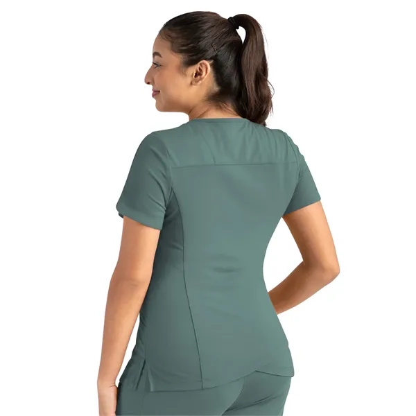 Maevn - Focus - Women's Two-Pocket Tulip-Neck Top - Maevn - Focus - Women's Two-Pocket Tulip-Neck Top - Image 12 of 13