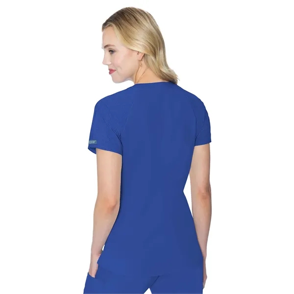 Med Couture - MC Touch - Women's 6-Pocket Raglan Sleeve Top - Med Couture - MC Touch - Women's 6-Pocket Raglan Sleeve Top - Image 12 of 19