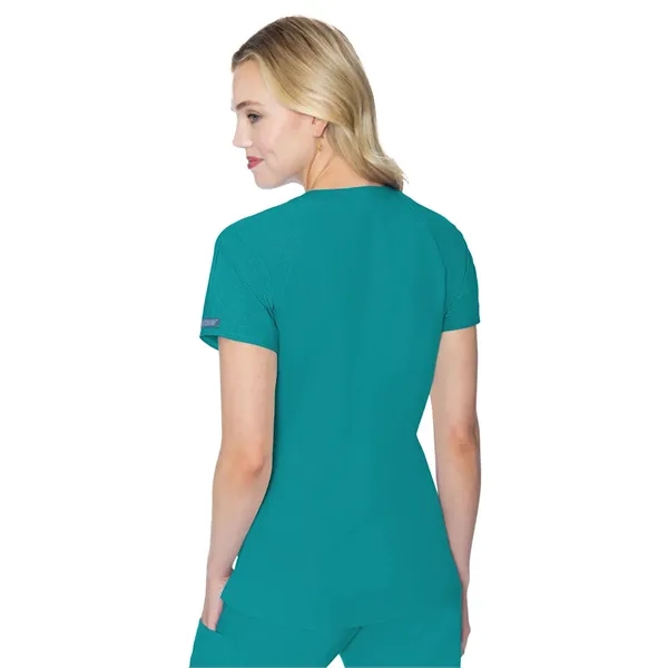 Med Couture - MC Touch - Women's 6-Pocket Raglan Sleeve Top - Med Couture - MC Touch - Women's 6-Pocket Raglan Sleeve Top - Image 16 of 19