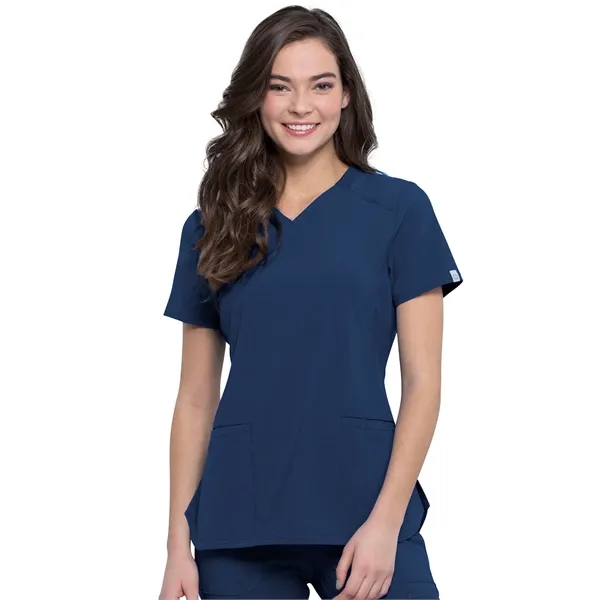 Infinity - Women's 2 Pocket Princess Seams V-Neck Top - Infinity - Women's 2 Pocket Princess Seams V-Neck Top - Image 7 of 17