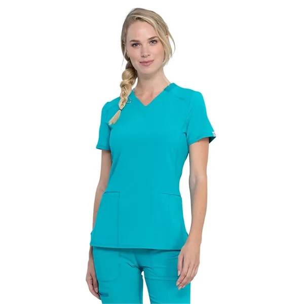 Infinity - Women's 2 Pocket Princess Seams V-Neck Top - Infinity - Women's 2 Pocket Princess Seams V-Neck Top - Image 13 of 17
