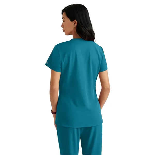 Barco - Skechers - Women's One Pocket Tuck-In Dignity Top - Barco - Skechers - Women's One Pocket Tuck-In Dignity Top - Image 1 of 29
