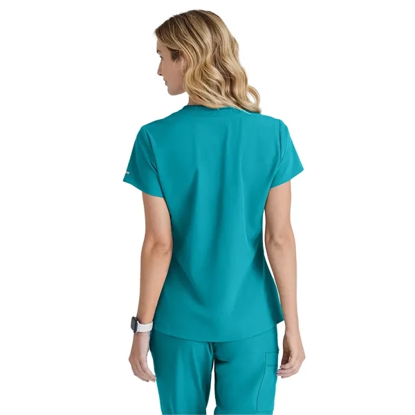 Barco - Skechers - Women's One Pocket Tuck-In Dignity Top - Barco - Skechers - Women's One Pocket Tuck-In Dignity Top - Image 22 of 29