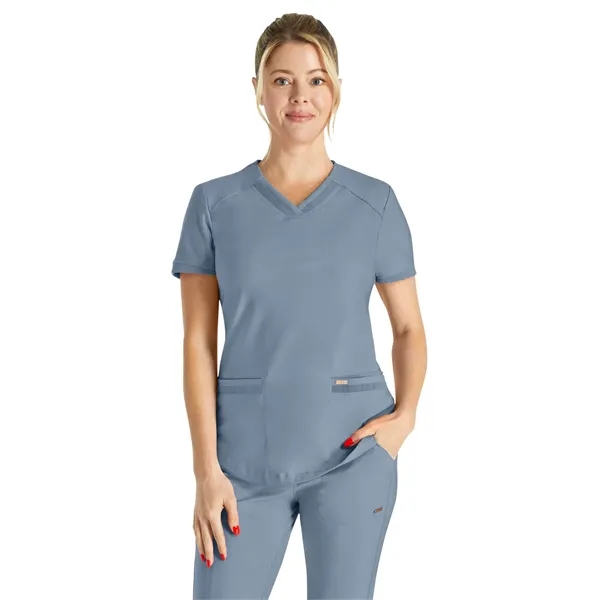 Cherokee - Form - Women's Curved Hemline V-Neck Top - Cherokee - Form - Women's Curved Hemline V-Neck Top - Image 17 of 29