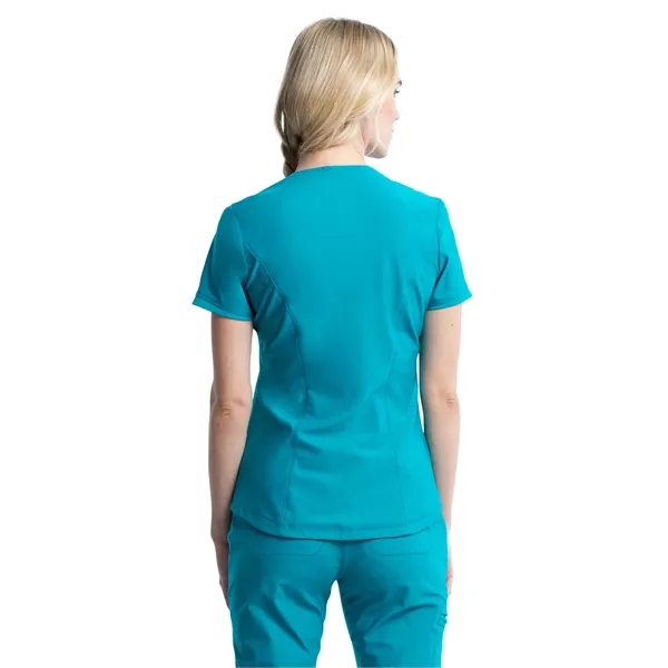 Cherokee - Form - Women's Curved Hemline V-Neck Top - Cherokee - Form - Women's Curved Hemline V-Neck Top - Image 26 of 29