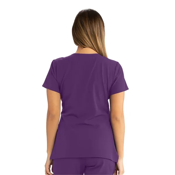 Skechers - Women's Three-Pocket Crossover V-Neck Reliance... - Skechers - Women's Three-Pocket Crossover V-Neck Reliance... - Image 8 of 44