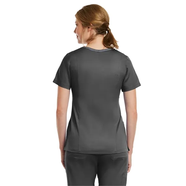 Maevn - Matrix - Women's Three-Pocket Heather Neck Band Top - Maevn - Matrix - Women's Three-Pocket Heather Neck Band Top - Image 20 of 31