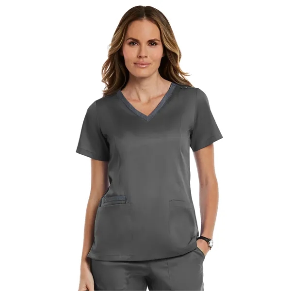 Maevn - Matrix - Women's Three-Pocket Heather Neck Band Top - Maevn - Matrix - Women's Three-Pocket Heather Neck Band Top - Image 21 of 31