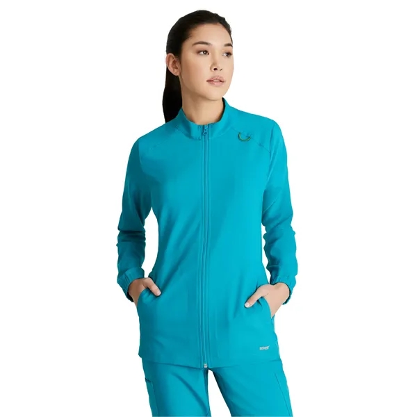Grey's Anatomy Evolve Stretch - Women's Three-Pocket Virt... - Grey's Anatomy Evolve Stretch - Women's Three-Pocket Virt... - Image 19 of 25