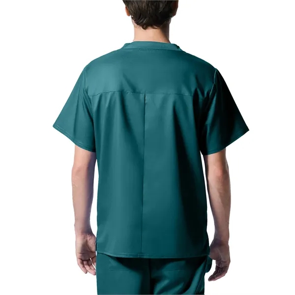 Landau - ProFlex - Men's Two-Pocket Tuckable V-Neck Top - Landau - ProFlex - Men's Two-Pocket Tuckable V-Neck Top - Image 2 of 31