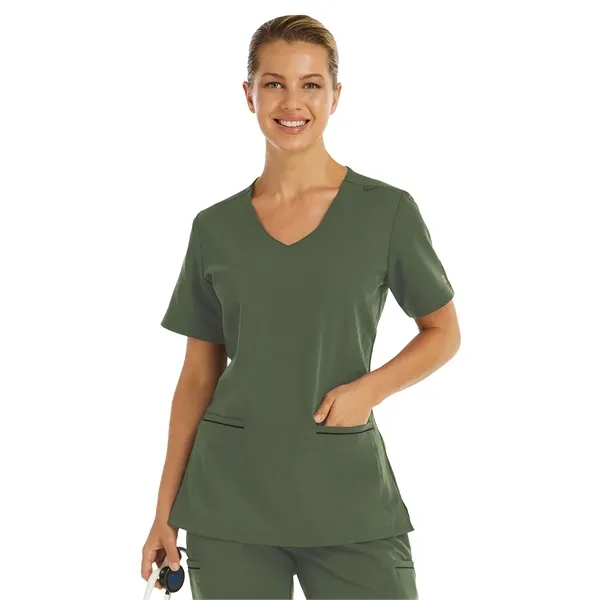 Maevn - Matrix Pro - Women's Two-Pocket Knit V-neck Top - Maevn - Matrix Pro - Women's Two-Pocket Knit V-neck Top - Image 4 of 7