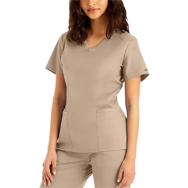 Landau - ProFlex - Women's 3-Pocket V-Neck Top - Landau - ProFlex - Women's 3-Pocket V-Neck Top - Image 23 of 37