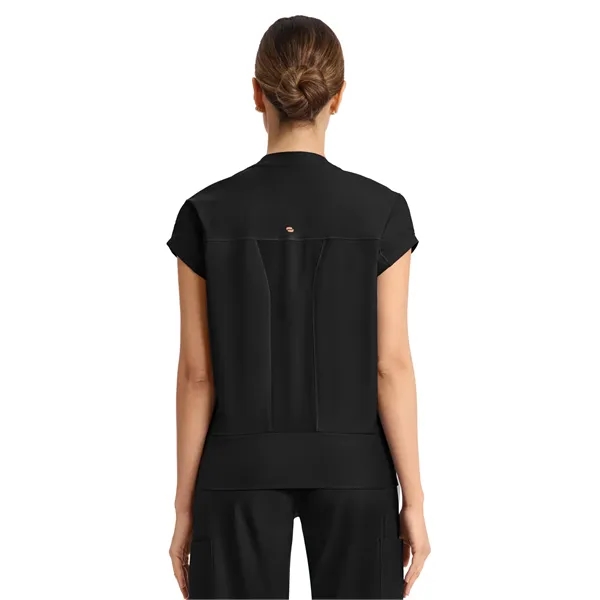 Infinity Kinetic - Women's 1-Pocket V-Neck Top - Infinity Kinetic - Women's 1-Pocket V-Neck Top - Image 1 of 7