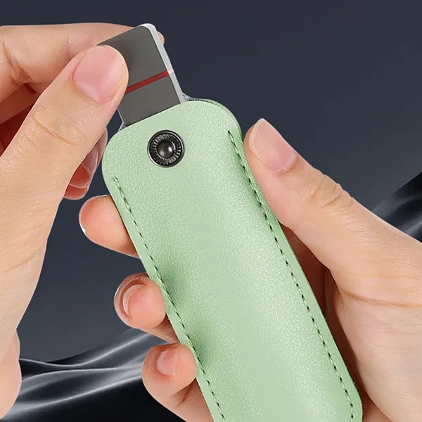 USB Flash Drive Holder Protective Case with Keychain - USB Flash Drive Holder Protective Case with Keychain - Image 6 of 6