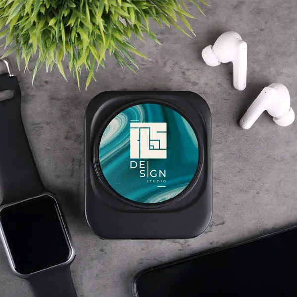 Trifecta 3 In 1 Charging Stand - Trifecta 3 In 1 Charging Stand - Image 0 of 7