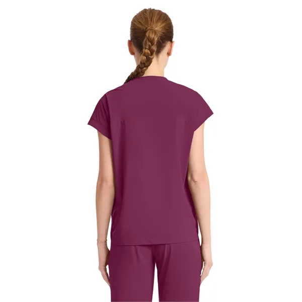 Infinity Pursuit - Women's 1-Pocket V-Neck Top - Infinity Pursuit - Women's 1-Pocket V-Neck Top - Image 14 of 15