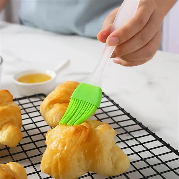 Heat-Resistant Silicone Basting Brush for Grilling & Baking - Heat-Resistant Silicone Basting Brush for Grilling & Baking - Image 5 of 6
