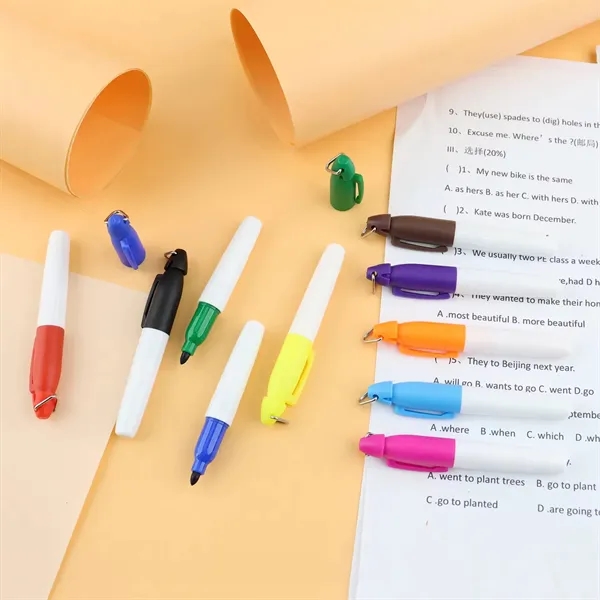 Golf Ball Alignment Marker Pen with Keychain - Golf Ball Alignment Marker Pen with Keychain - Image 2 of 5