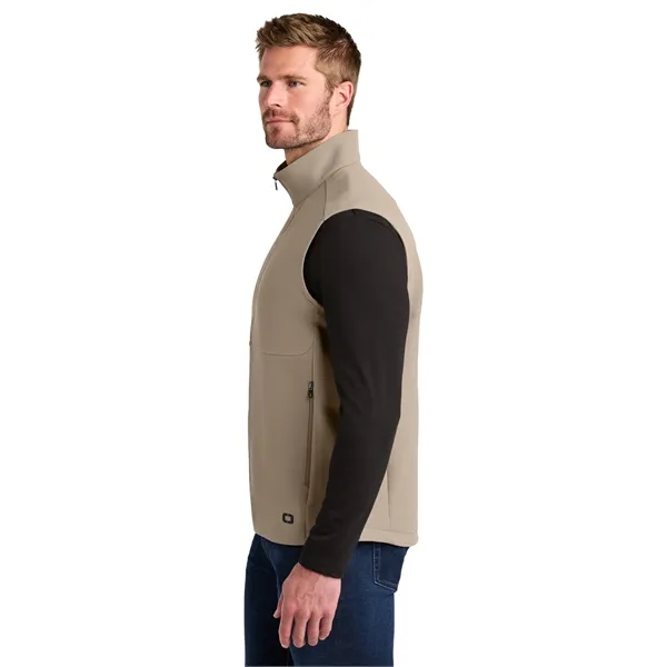 OGIO Kinetic Soft Shell Vest - OGIO Kinetic Soft Shell Vest - Image 2 of 14