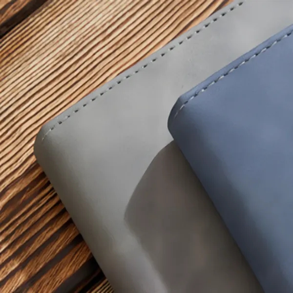 Leather Gift Diary Notebook Set - Leather Gift Diary Notebook Set - Image 2 of 4