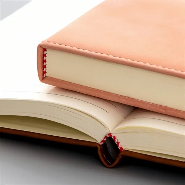 Leather Gift Diary Notebook Set - Leather Gift Diary Notebook Set - Image 3 of 4