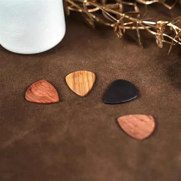 Magnetic Sturdy Wood Guitar Picks With Storage Case Walnut - Magnetic Sturdy Wood Guitar Picks With Storage Case Walnut - Image 4 of 8