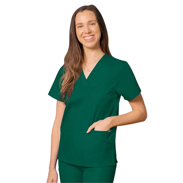 Adar - Universal - Unisex 3-Pocket V-Neck Top - Adar - Universal - Unisex 3-Pocket V-Neck Top - Image 8 of 41