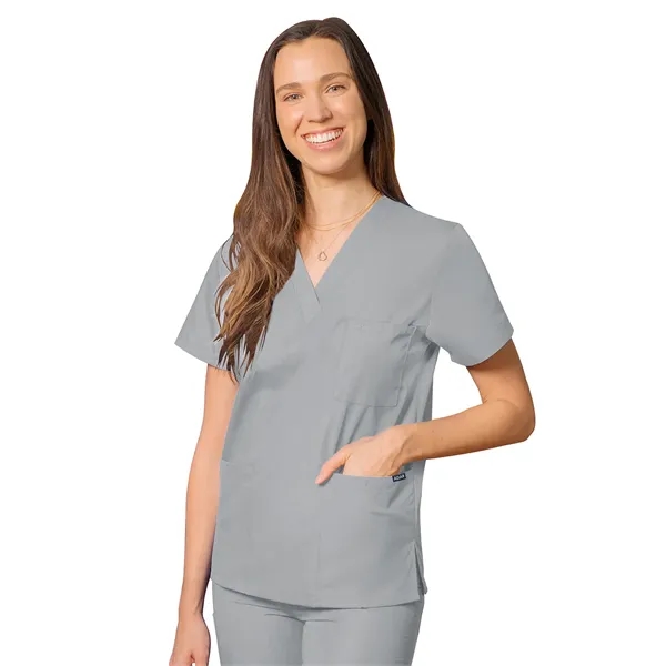 Adar - Universal - Unisex 3-Pocket V-Neck Top - Adar - Universal - Unisex 3-Pocket V-Neck Top - Image 30 of 41