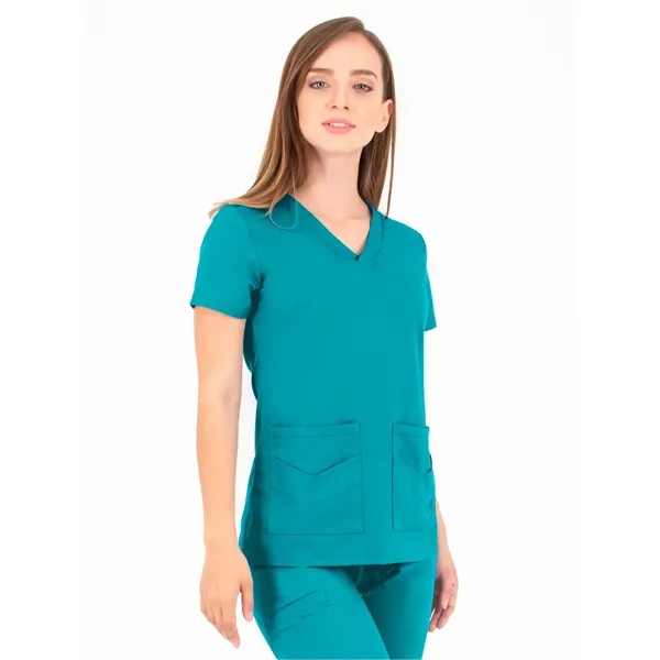 LifeThreads - Ergo 2.0 - Women's V-Neck Top - LifeThreads - Ergo 2.0 - Women's V-Neck Top - Image 14 of 20
