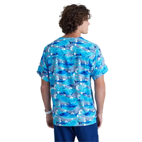 Barco - Skechers - Men's One Pocket V-Neck Print Top - Barco - Skechers - Men's One Pocket V-Neck Print Top - Image 2 of 3