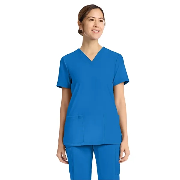 Cherokee - Cherokee Achieve - Women's 2-Pocket V-Neck Top - Cherokee - Cherokee Achieve - Women's 2-Pocket V-Neck Top - Image 19 of 25