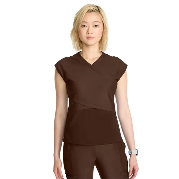 Infinity GNR8 Kinetic - Women's 2-Pocket V-Neck Top - Infinity GNR8 Kinetic - Women's 2-Pocket V-Neck Top - Image 1 of 3