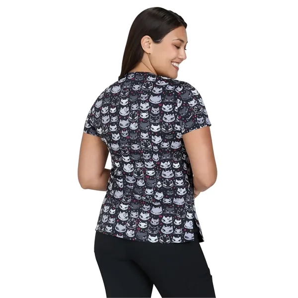 Artist Series - Women's Two-Pocket Print Top - Artist Series - Women's Two-Pocket Print Top - Image 1 of 15