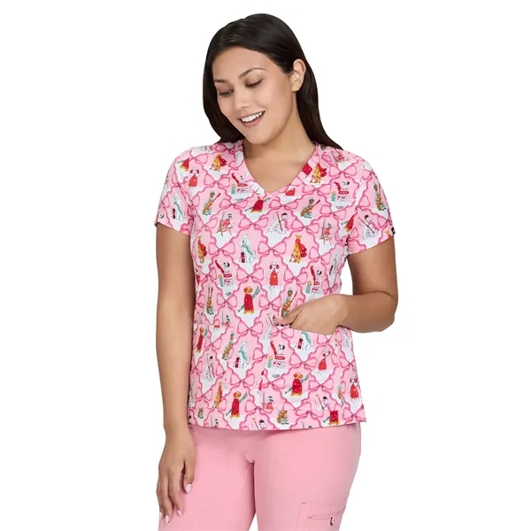 Artist Series - Women's Two-Pocket Print Top - Artist Series - Women's Two-Pocket Print Top - Image 9 of 15
