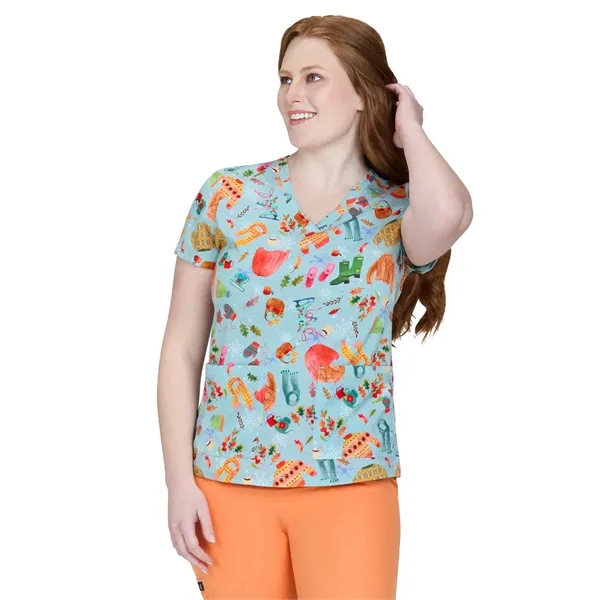 Artist Series - Women's Two-Pocket Print Top - Artist Series - Women's Two-Pocket Print Top - Image 13 of 15