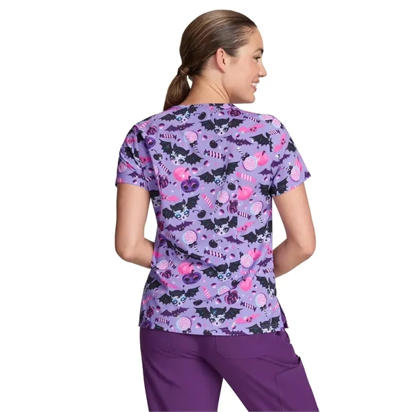 Artist Series - Women's Two-Pocket Print Top - Artist Series - Women's Two-Pocket Print Top - Image 14 of 15