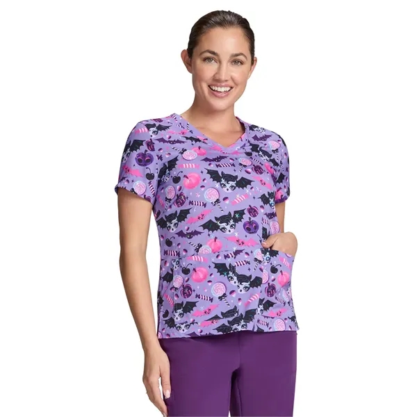 Artist Series - Women's Two-Pocket Print Top - Artist Series - Women's Two-Pocket Print Top - Image 15 of 15