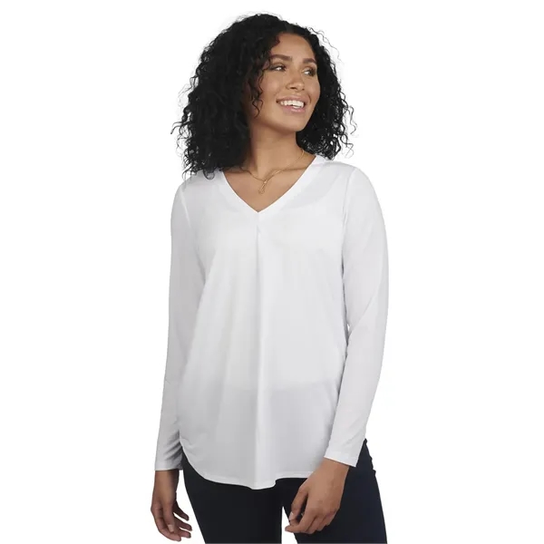 Edwards Garment - Women's Pocketless Soft Pleated Blouse - Edwards Garment - Women's Pocketless Soft Pleated Blouse - Image 10 of 10