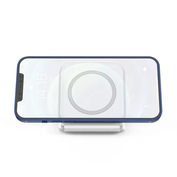 15W 3-in-1 Magnetic Wireless Charger with Foldable Qi Stand - 15W 3-in-1 Magnetic Wireless Charger with Foldable Qi Stand - Image 7 of 13