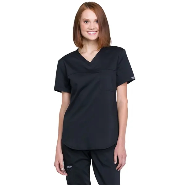 Cherokee - Workwear Revolution - Tuckable V-Neck O.R. Top - Cherokee - Workwear Revolution - Tuckable V-Neck O.R. Top - Image 0 of 17